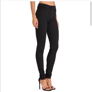 High waisted black Joe’s leggings with pockets